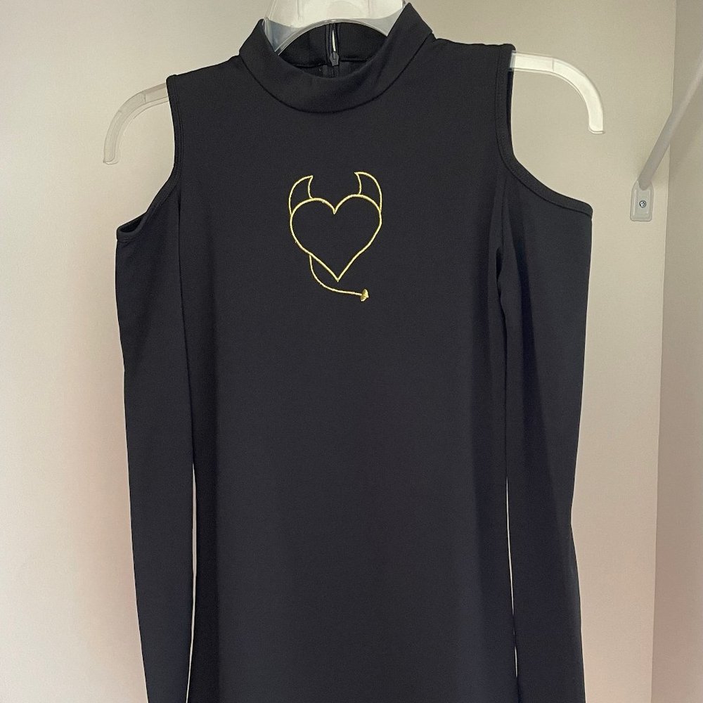 Black long-sleeve pencil dress